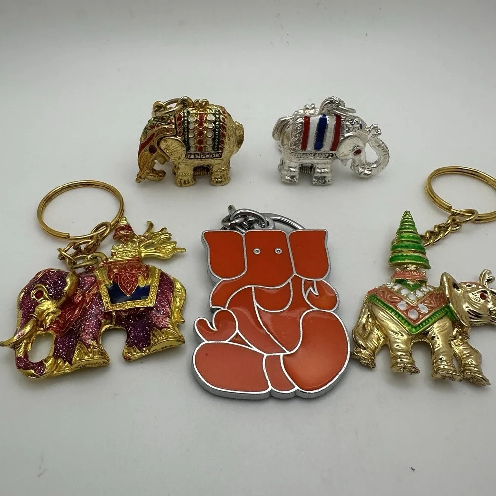 Elephant‎ Keychain  Lot of 5 Enamel Gold Tone  Silver 2 hinged Thailand Bangkok